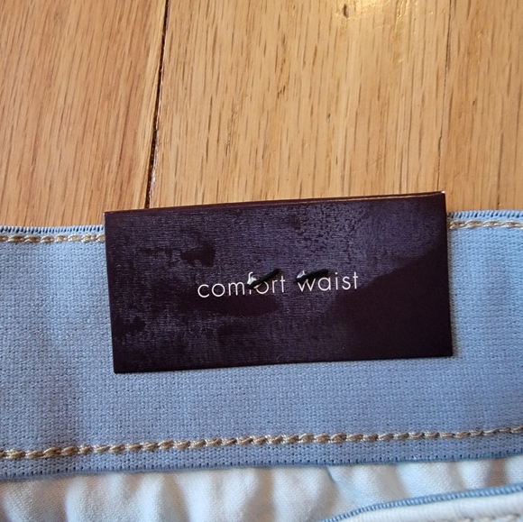 Ava & Viv Mid-rise Skinny Jeans | Comfort Waist - Picture 9 of 12